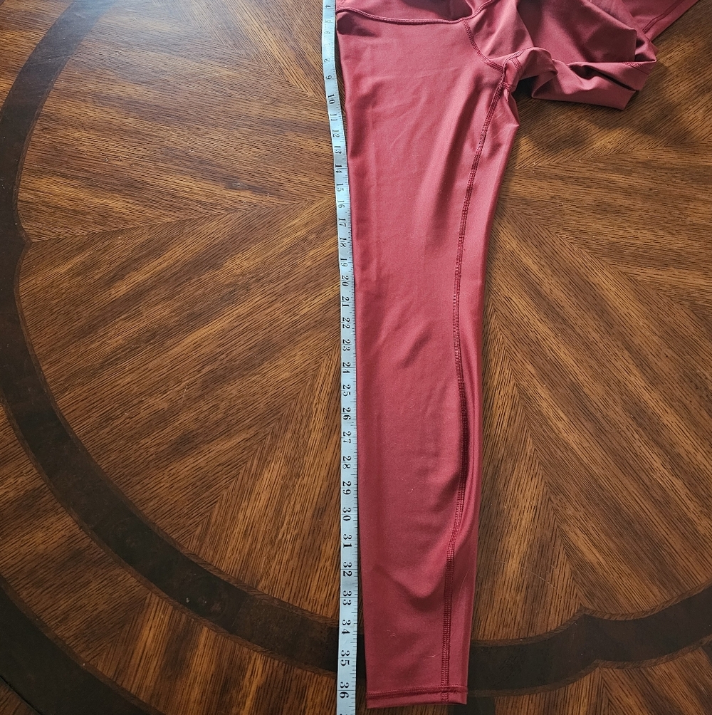 ALO Yoga Maroon Leggings Size XS - Picture 7 of 7